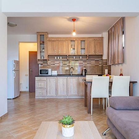 Apartments Svetlana 蒂瓦特 外观 照片